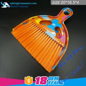Akbrand ดอกไม้สีเหลืองน้ำที่ตักขยะแปรงขนาดเล็กไม้กวาด